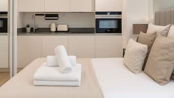 Fer et planche Ă repasser, Wi-Fi, draps fournis