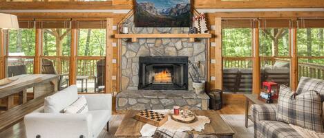 スマートテレビ、暖炉