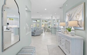 Condo, varias camas (Tivoli by the Sea 5286) | Área de sala de estar