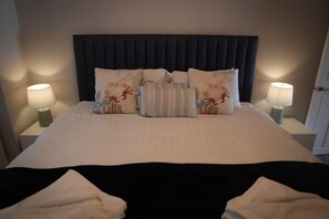 1 bedroom, in-room safe, iron/ironing board, WiFi