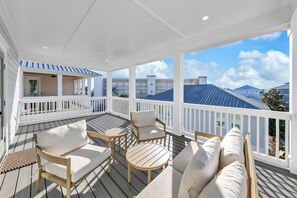 House, Multiple Beds (Casa de Cousins) | Property grounds