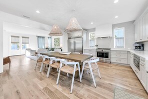 House, Multiple Beds (Casa de Cousins) | Interior