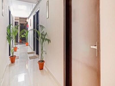 Hotel Vasundhara Grand