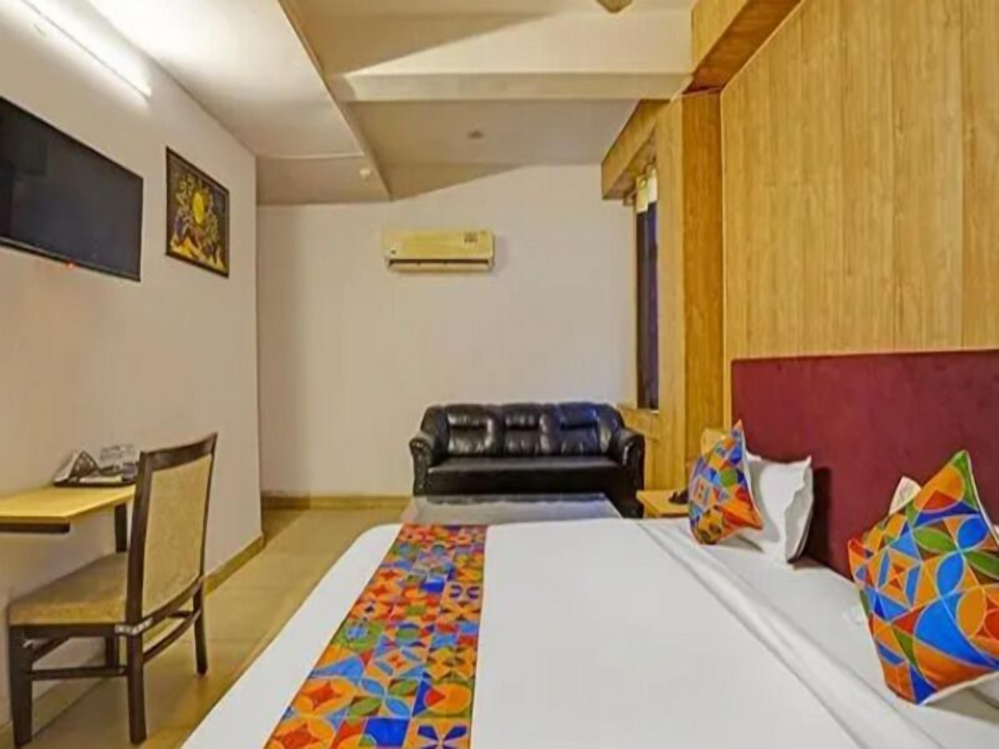 Habitación doble Deluxe, vista a la ciudad | Wifi gratis 