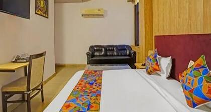 Hotel Vasundhara Grand