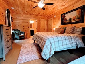 3 chambres, fer et planche à repasser, Wi-Fi, draps fournis