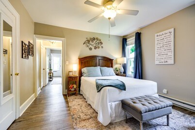 Charming 1-bedroom apartment in delightful Greensboro with central AC & parking