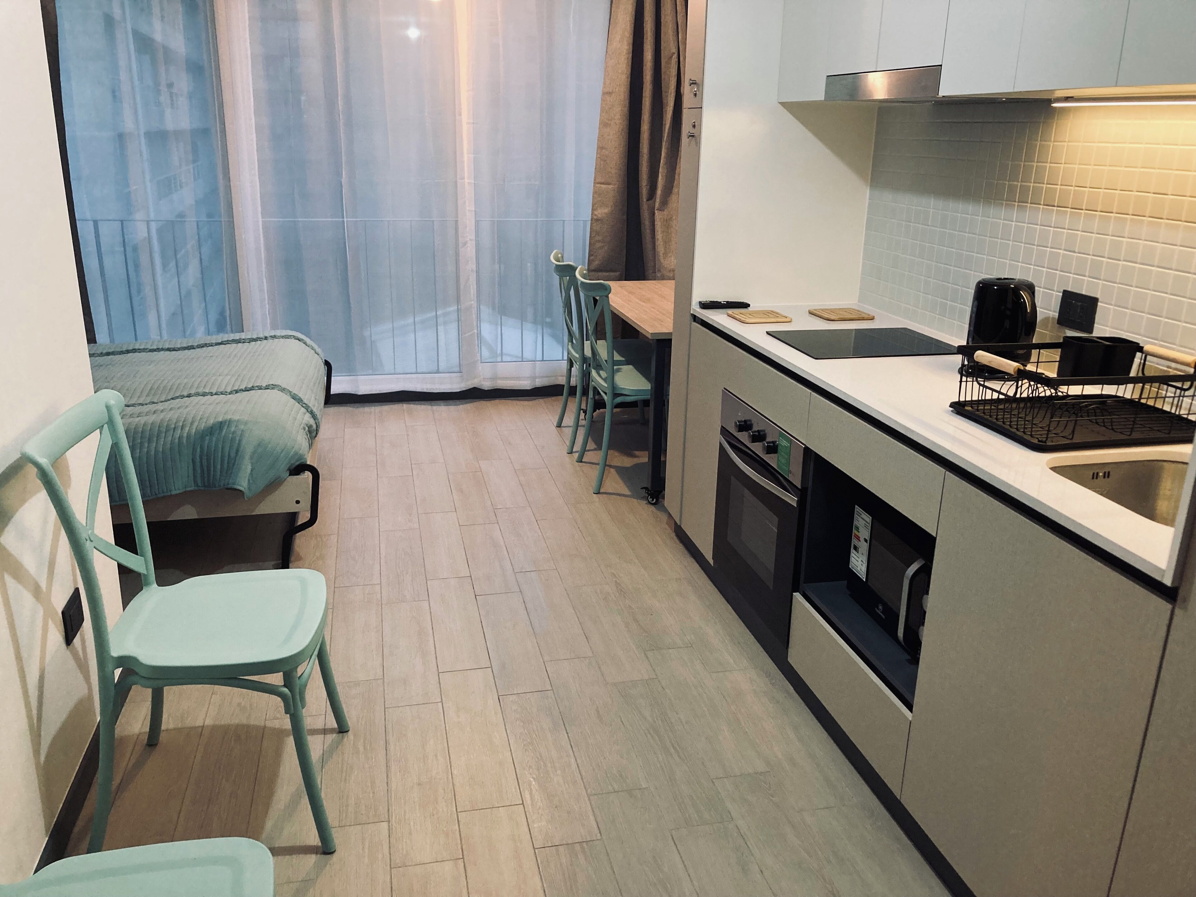 1 bedroom, internet, bed sheets