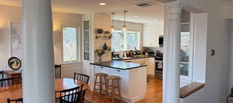 Luxury 6-bedroom home in charming Falmouth walk to Private Beach, Bike Path