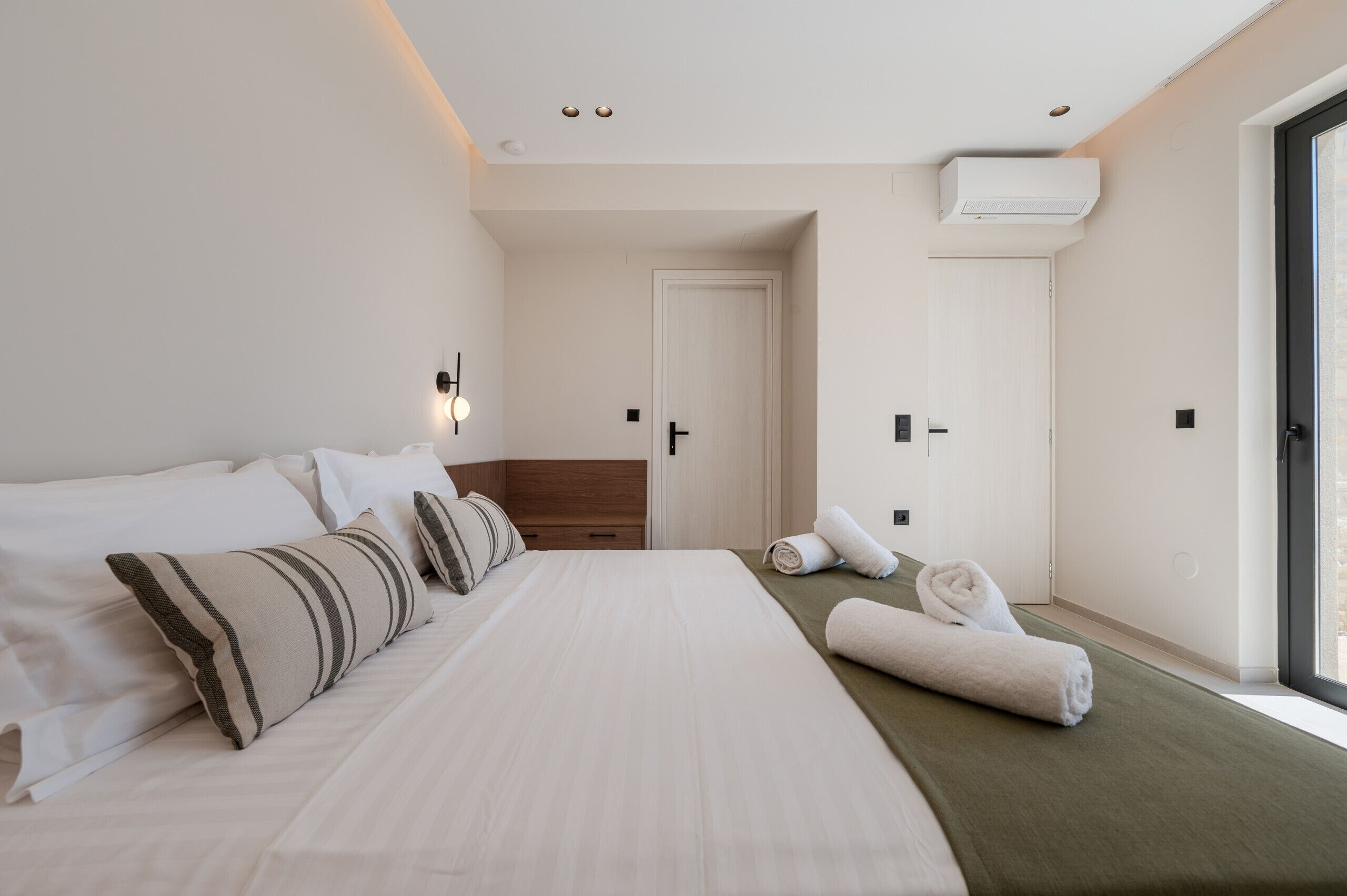 Villa, 2 habitaciones, piscina privada, vistas al mar | 2 dormitorios, cunas gratuitas, ropa de cama