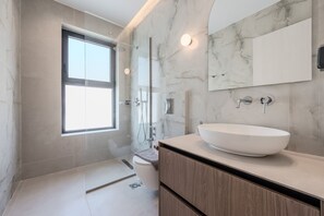 Villa, 2 Bedrooms, Private Pool, Sea View | Bathroom