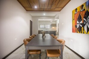 Dining - The Escape Ghana - Ivory Villa (Accra)