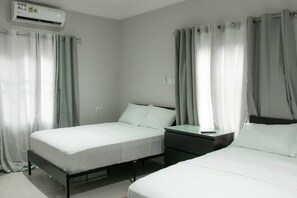 4 bedrooms, free WiFi, bed sheets, wheelchair access