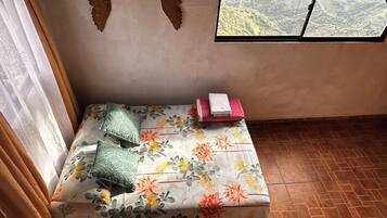 6 Schlafzimmer, Bügeleisen/Bügelbrett, Internetzugang, Bettwäsche