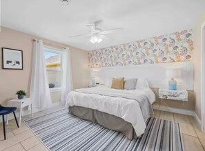 2 bedrooms, iron/ironing board, free WiFi, bed sheets
