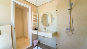 House - Villa Malaga Luxury for 10 in Central Marsa (La Marsa)