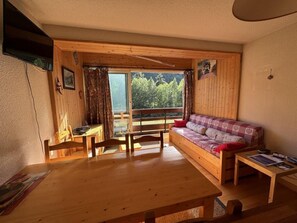 Living area - 2nd floor, tv, ski locker, 58m², Serre Chevalier (La Salle-les-Alpes)