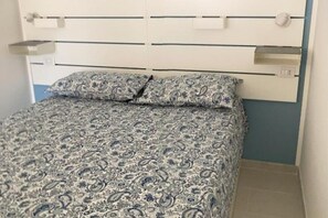 1 bedroom, in-room safe, iron/ironing board, free WiFi