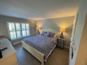 2 soverom, wi-fi (inkludert) og sengetøy