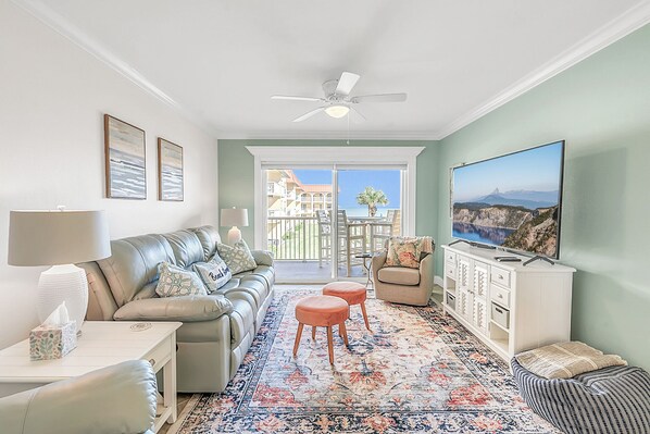 TV - Time to relax at the beach! (New Smyrna Beach)