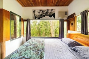 1 bedroom, internet, bed sheets