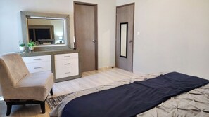 1 bedroom, iron/ironing board, internet, bed sheets