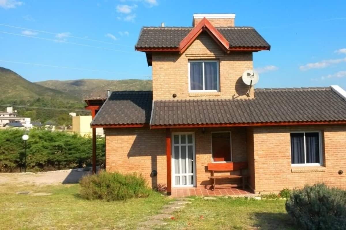 Cabin phong cách cổ điển, quang cảnh núi | Truy cập Internet không dây miễn phí