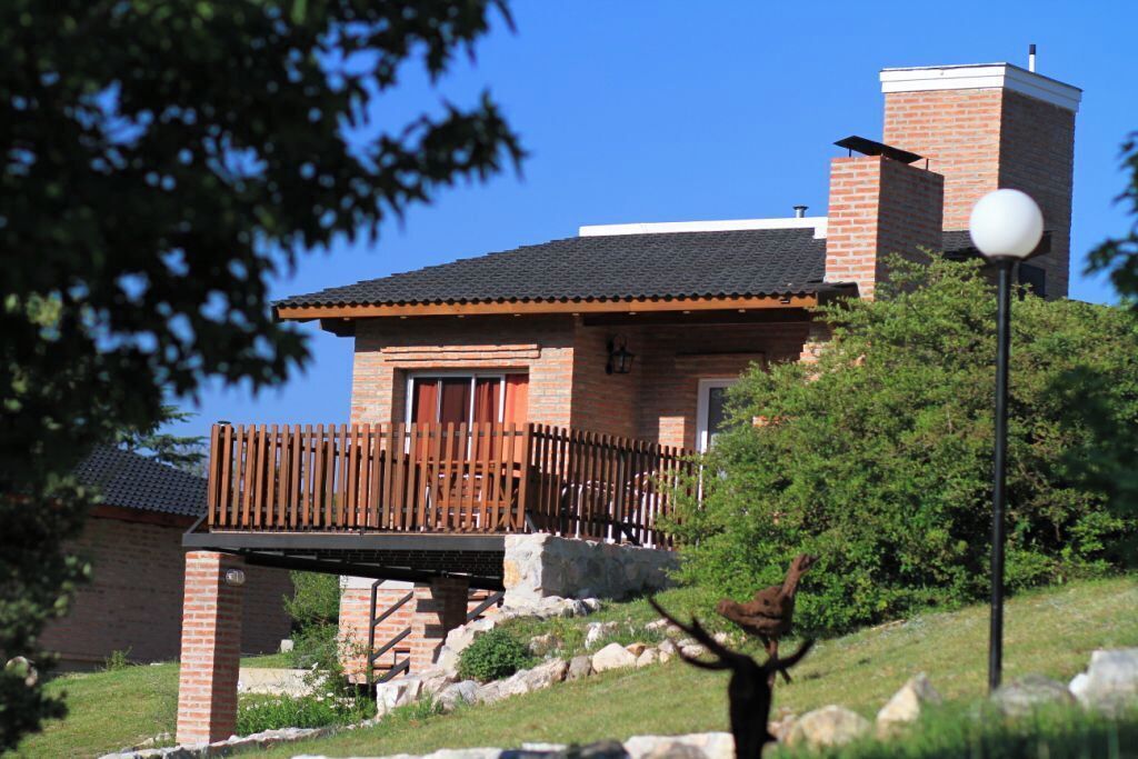 Classic Cabin, Mountain View | Free WiFi