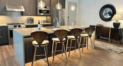 Luxurious Ski-In/Out in Big Sky - Private Hot Tub