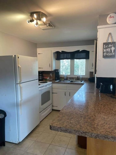 Cozy 1-bedroom retreat minutes from West Point!