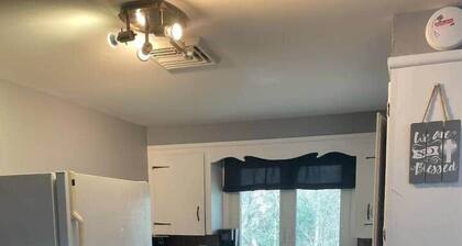 Cozy 1-bedroom retreat minutes from West Point!