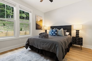 3 bedrooms, Internet, bed sheets