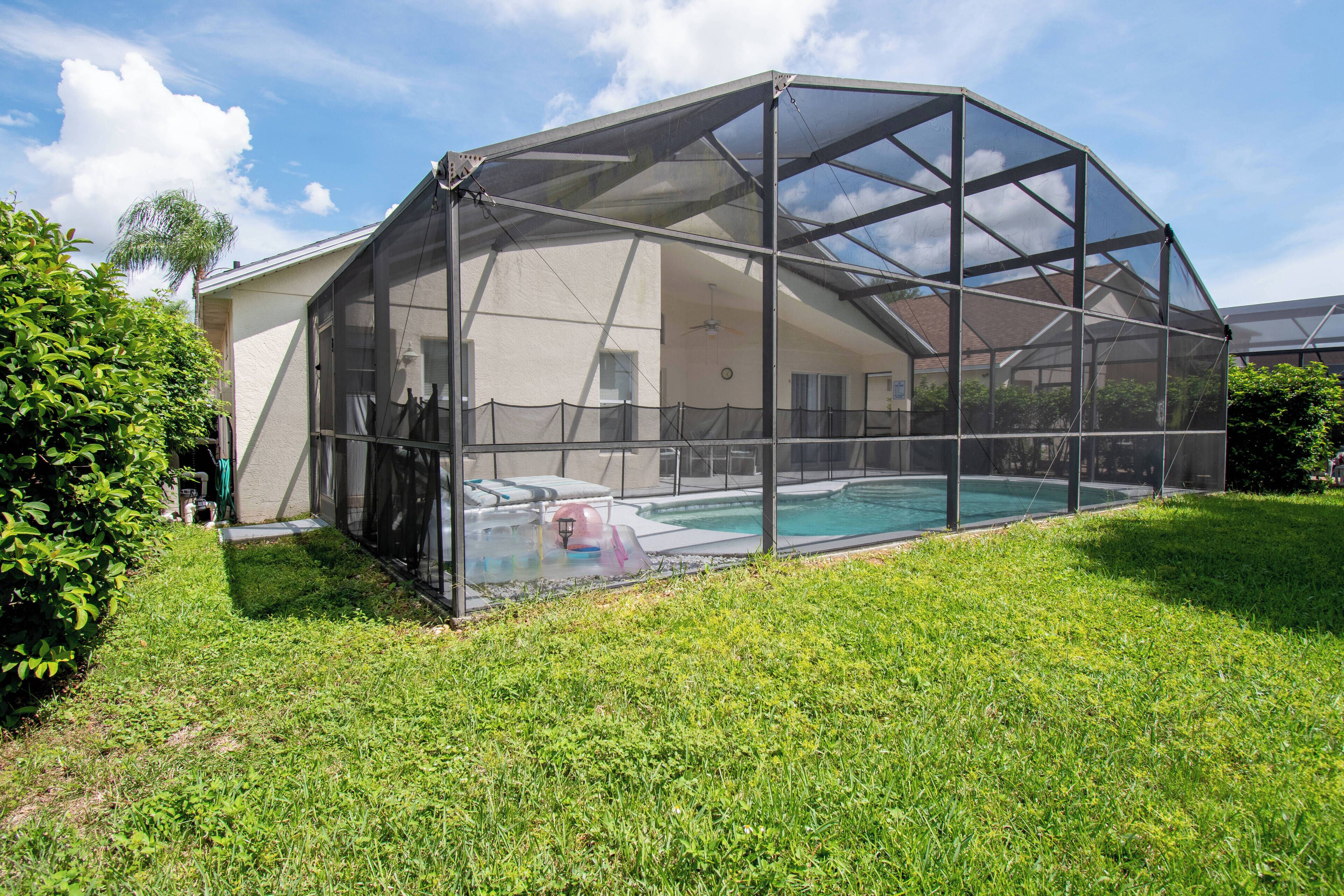 Een verwarmd zwembad