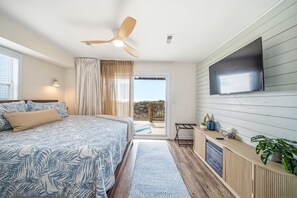 Unclassified image, 3 of 79, button