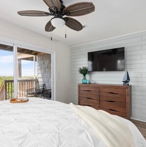 2 habitaciones, tabla de planchar con plancha, internet y ropa de cama 