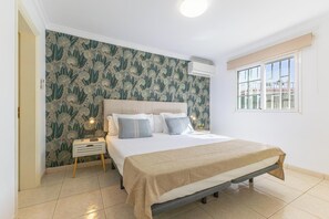 2 soverom, strykejern/-brett, wi-fi og sengetøy