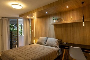 2 bedrooms, desk, iron/ironing board, WiFi - Elegant apartment near Reforma and El Angel. (Mexico City)