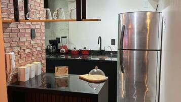 Fridge, microwave, oven, coffee/tea maker