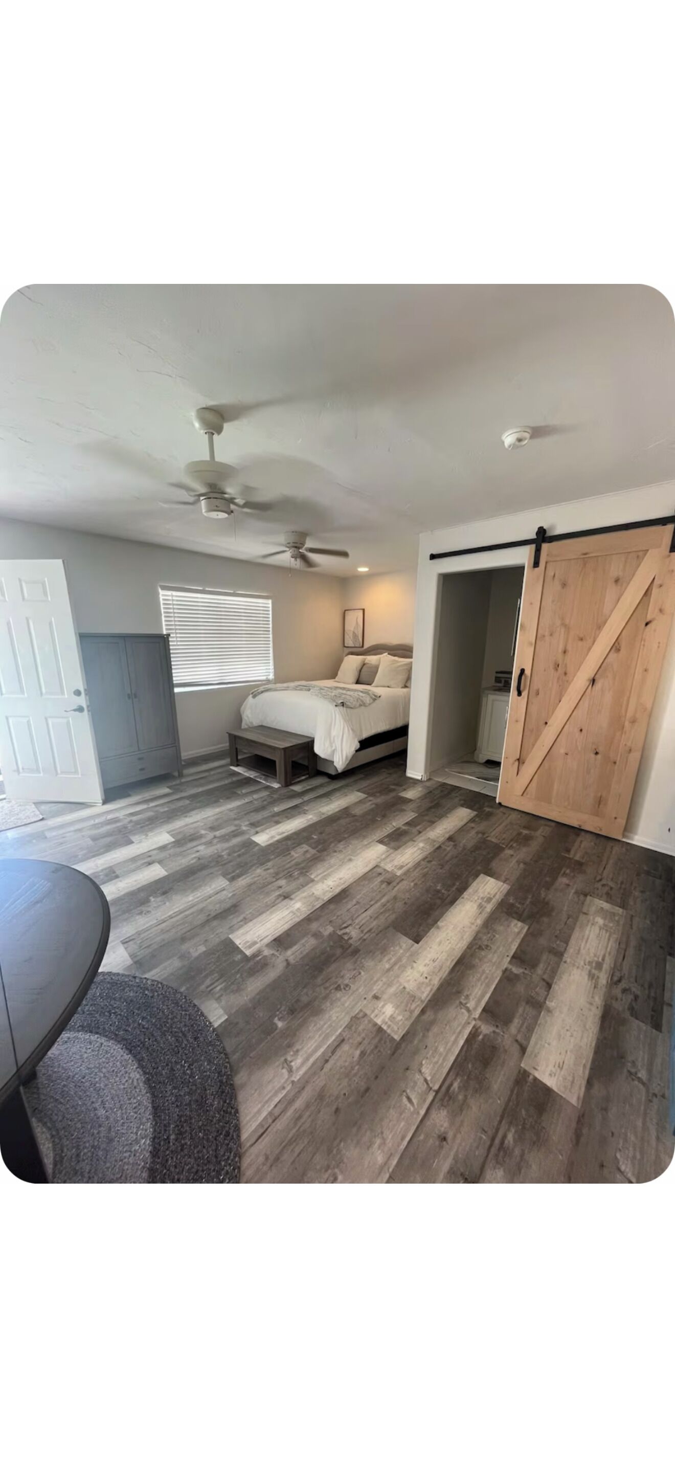 4 chambres, Wi-Fi gratuit, draps fournis