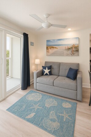 Studio, balcon, vue mer | Coin séjour