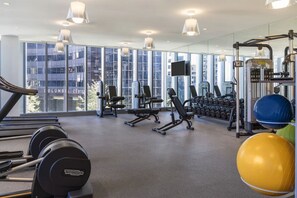 Fitness facility - Unwind in 3 Luxurious Rooms with Marble Ensuite - Near Seattle Art Museum! (Seattle)