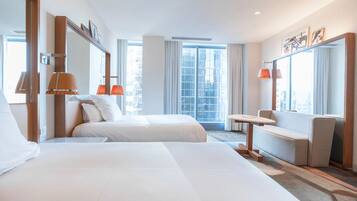 3 slaapkamers, een strijkplank/strijkijzer, gratis wifi, beddengoed