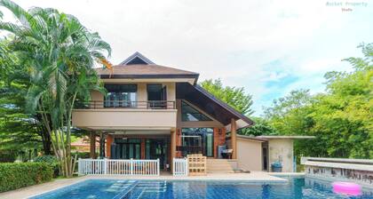 Peaceful Resort-Style pool villa in Doi Saket, Chiang Mai