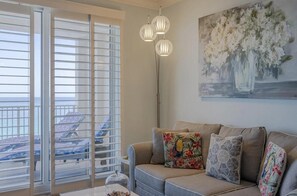 Condo, Multiple Beds (Ocean Reef 1105) | Living area
