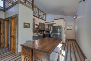 Micro-ondes, four, plaque de cuisson