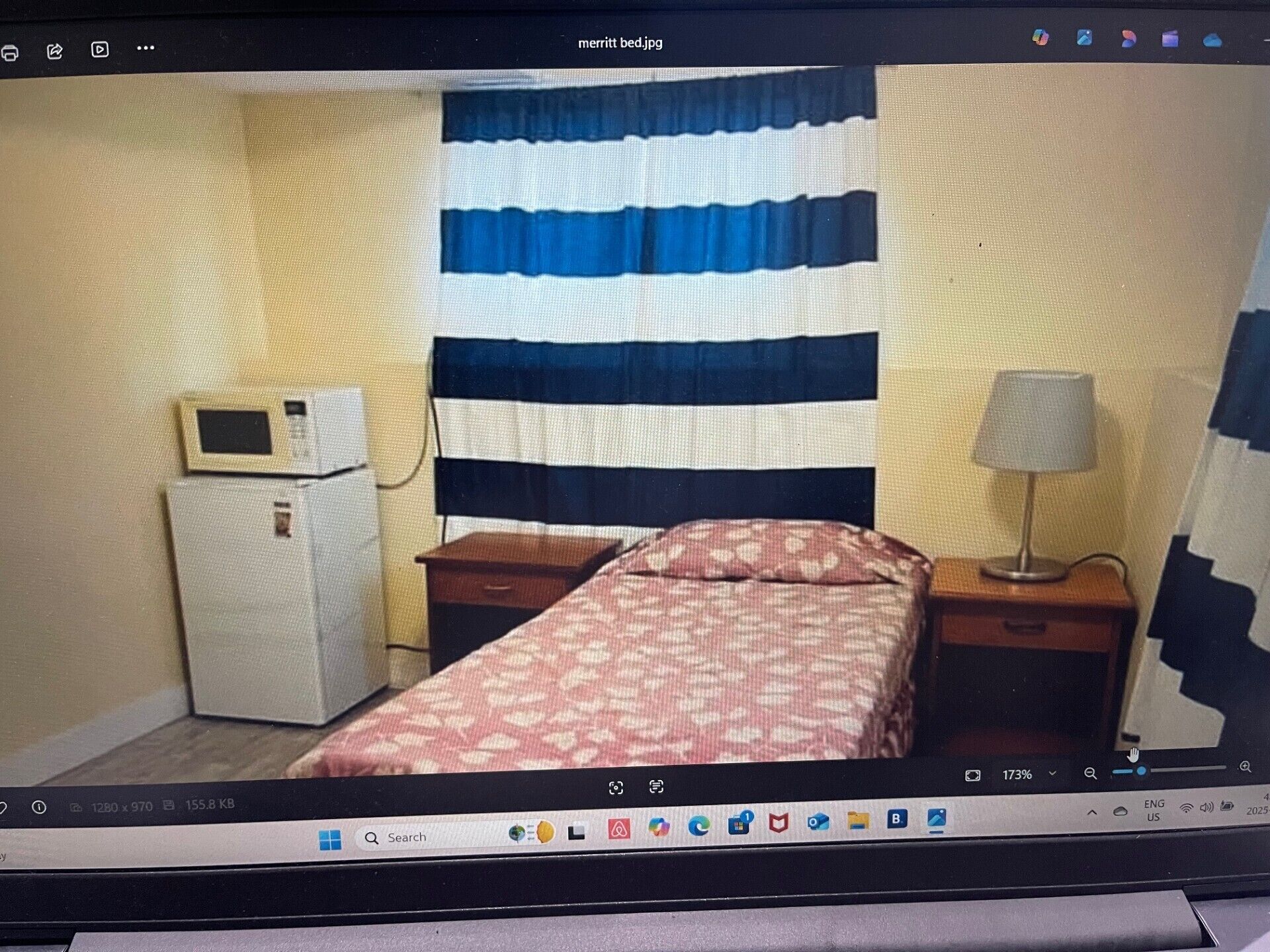 1 chambre, fer et planche à repasser, accès Internet, draps fournis