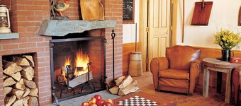 Classic Country suite for family and the dog