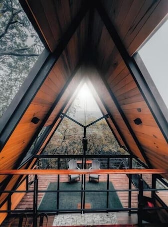 Property grounds. Chalet Goliat by Woodland Cabins