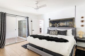 4 bedrooms, WiFi, bed sheets