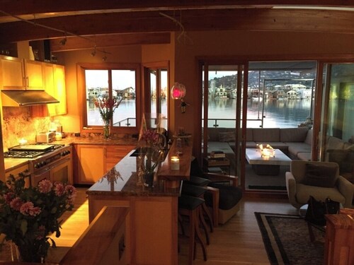 Sausalito Luxury Floating Home